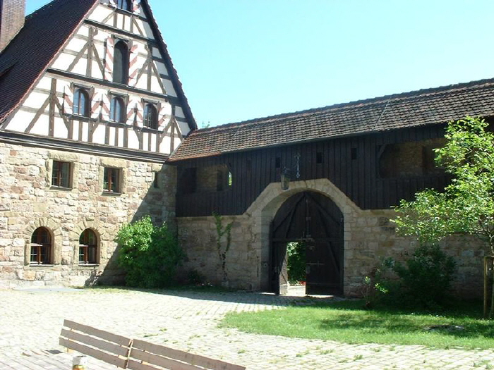 Burg_Hoheneck08