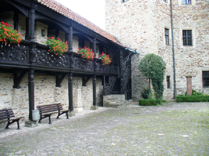 Burg_Lauenstein06